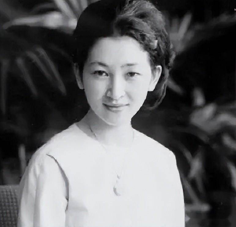 e1f3286046324f13b9242d59150a386d